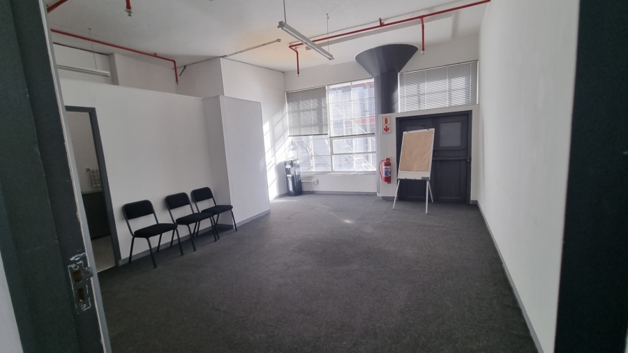 To Let Commercial Property for Rent in Woodstock Western Cape
